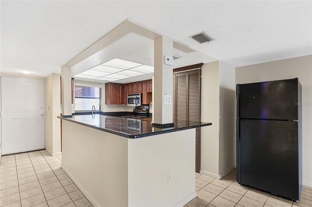 7050 SUNSET DRIVE S 509, South Pasadena, FL 33707