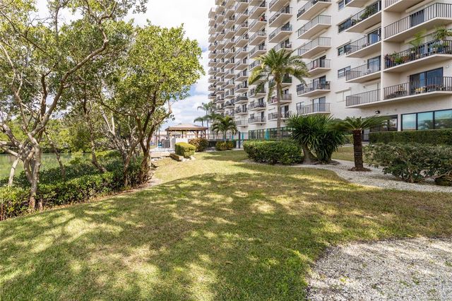 7050 SUNSET DRIVE S 509, South Pasadena, FL 33707