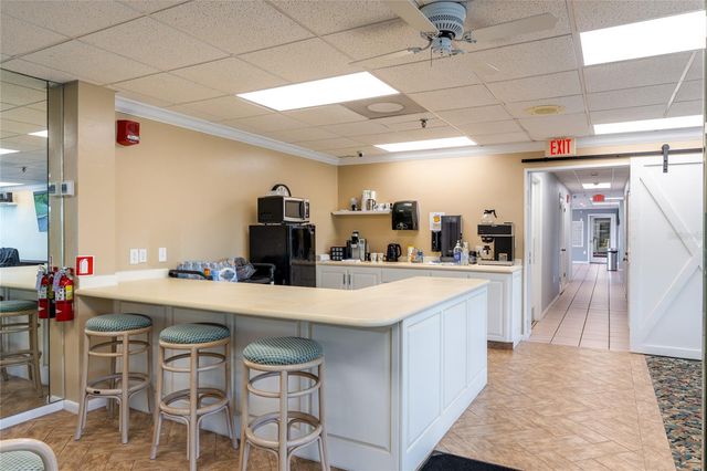 7050 SUNSET DRIVE S 509, South Pasadena, FL 33707