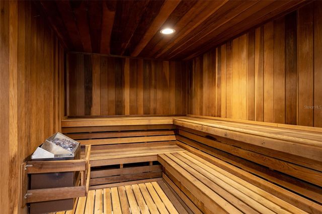 7050 SUNSET DRIVE S 509, South Pasadena, FL 33707