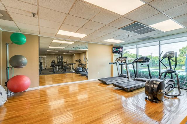 7050 SUNSET DRIVE S 509, South Pasadena, FL 33707