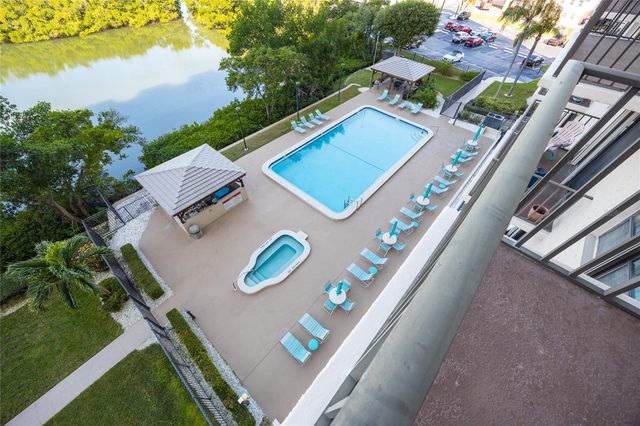 7050 SUNSET DRIVE S 509, South Pasadena, FL 33707