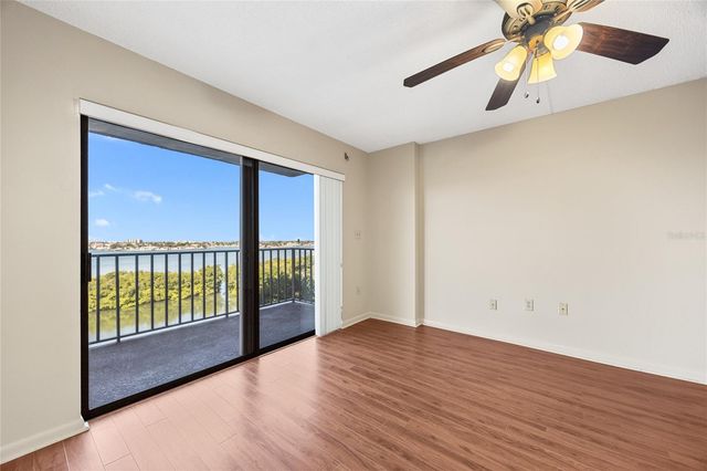 7050 SUNSET DRIVE S 509, South Pasadena, FL 33707