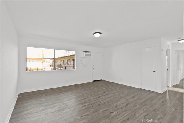 15351 Orange 17, Paramount, CA 90723