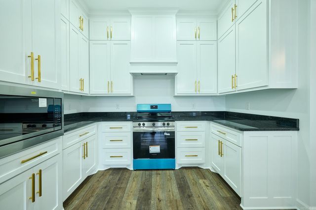 4007 Creek Top, Bauxite, AR 72011