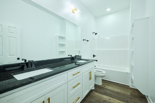 4007 Creek Top, Bauxite, AR 72011