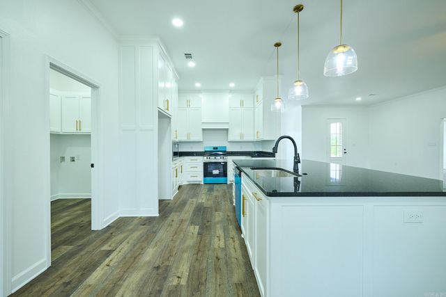 4007 Creek Top, Bauxite, AR 72011