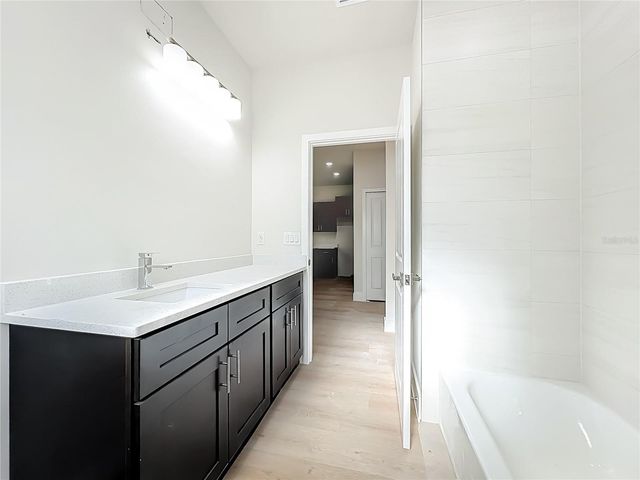 356 W 4TH STREET, Apopka, FL 32703