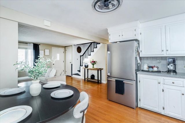 69 Springdale Ave, Dracut, MA 01826