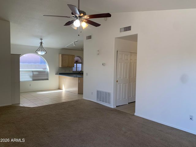 8925 W FARGO Drive, Peoria, AZ 85382