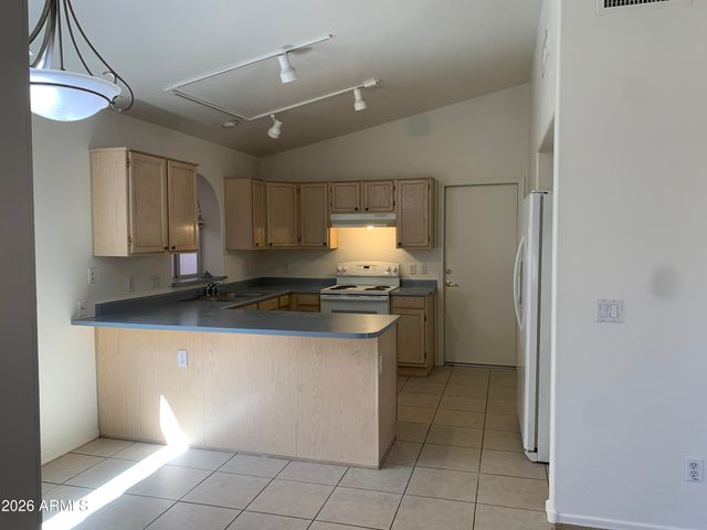 8925 W FARGO Drive, Peoria, AZ 85382