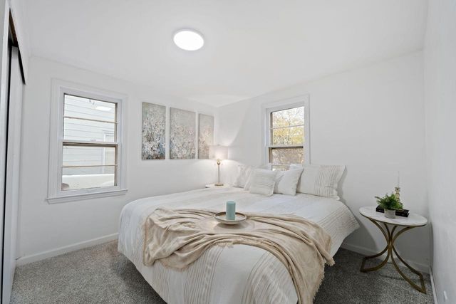 4641 W Montrose AVENUE, Milwaukee, WI 53219