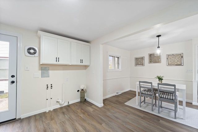 4641 W Montrose AVENUE, Milwaukee, WI 53219