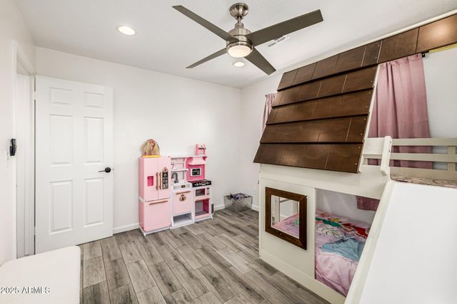 10209 E JONES Avenue, Mesa, AZ 85208