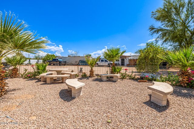 10209 E JONES Avenue, Mesa, AZ 85208