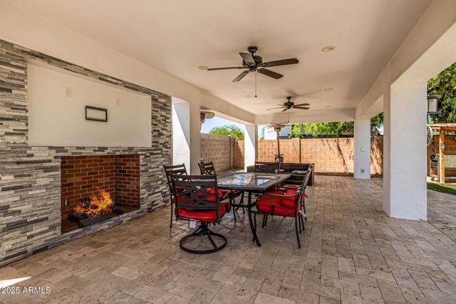 10209 E JONES Avenue, Mesa, AZ 85208