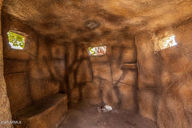 10209 E JONES Avenue, Mesa, AZ 85208