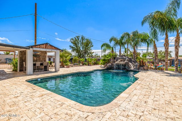 10209 E JONES Avenue, Mesa, AZ 85208