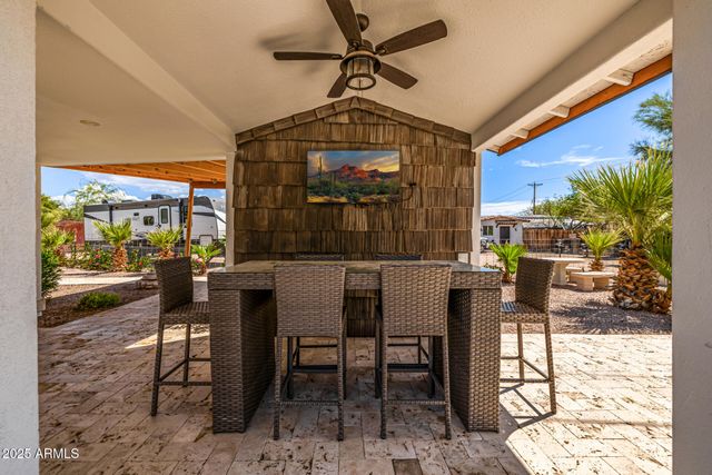 10209 E JONES Avenue, Mesa, AZ 85208