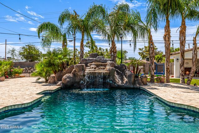 10209 E JONES Avenue, Mesa, AZ 85208