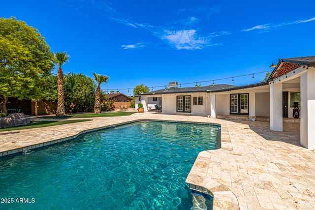 10209 E JONES Avenue, Mesa, AZ 85208