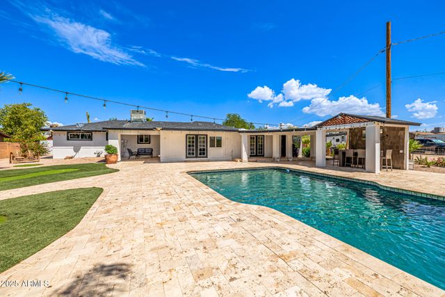 10209 E JONES Avenue, Mesa, AZ 85208