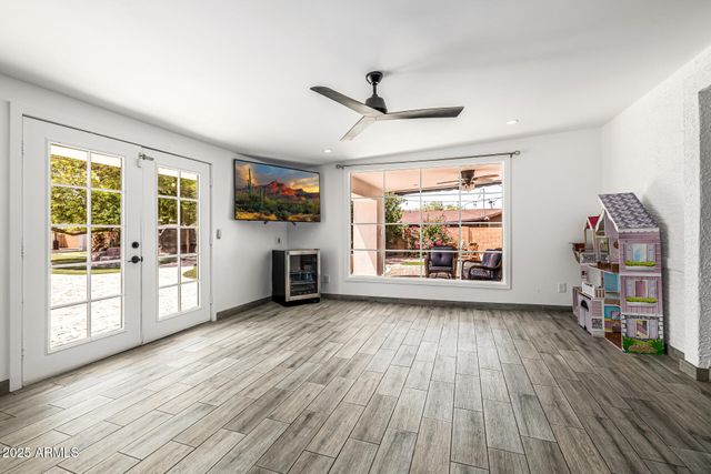 10209 E JONES Avenue, Mesa, AZ 85208