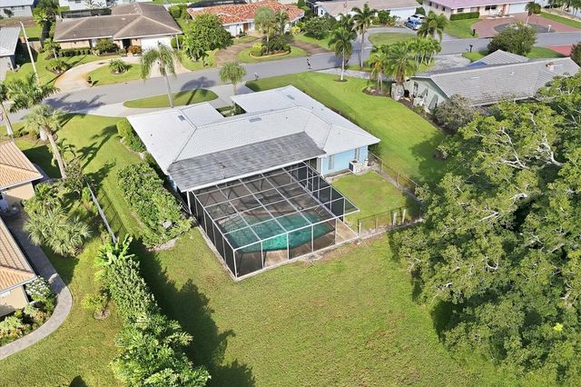 2243 BROOKHAVEN DRIVE, Sarasota, FL 34239