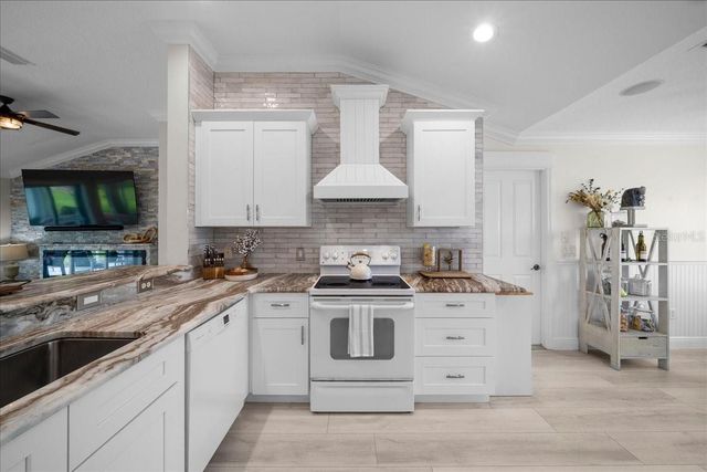 3189 DARIEN WAY, The Villages, FL 32162