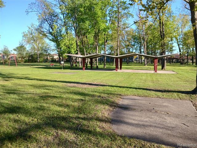 5157 Niagara Street, Wayne, MI 48184