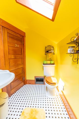 1392 Red Brick Road, Dixon, IL 61021