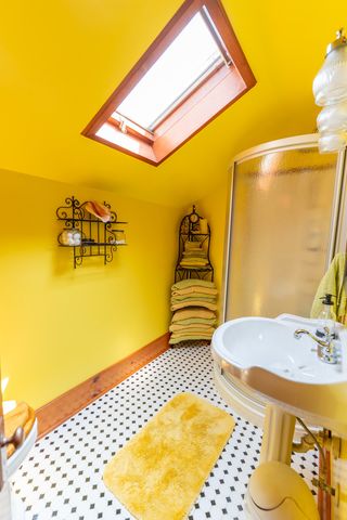 1392 Red Brick Road, Dixon, IL 61021