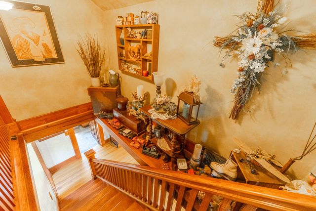 1392 Red Brick Road, Dixon, IL 61021