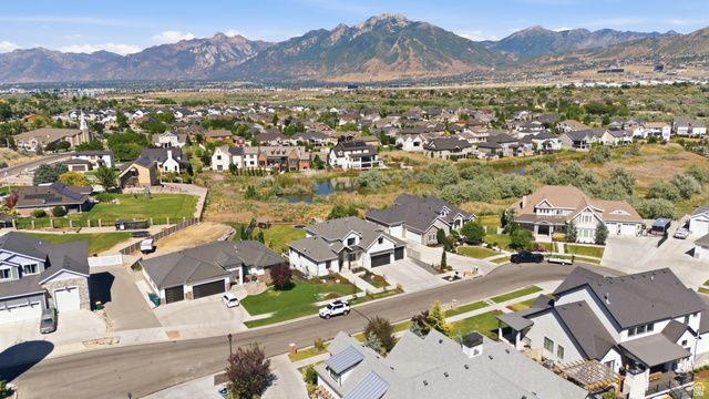 1632 W WIDGEON LN, Bluffdale, UT 84065