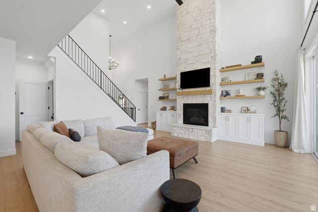 1632 W WIDGEON LN, Bluffdale, UT 84065