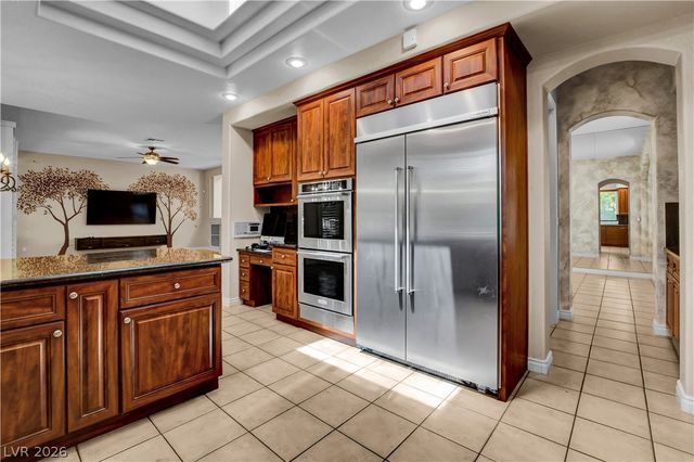 9101 Crystal Lake Court, Las Vegas, NV 89134