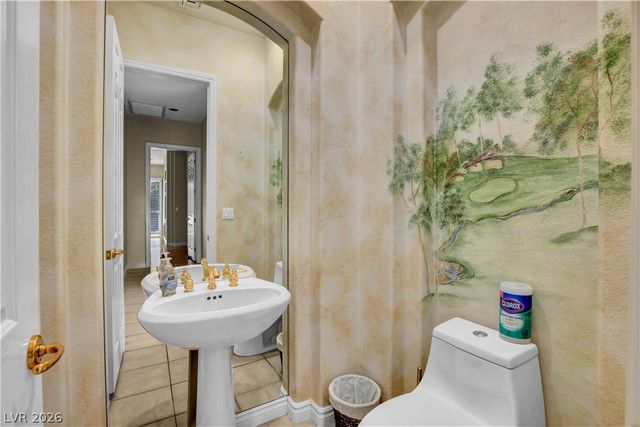 9101 Crystal Lake Court, Las Vegas, NV 89134