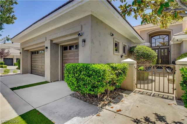 9101 Crystal Lake Court, Las Vegas, NV 89134