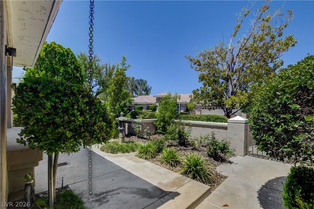 9101 Crystal Lake Court, Las Vegas, NV 89134