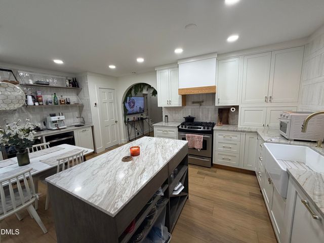 97 Hagwood Road, Zebulon, NC 27597