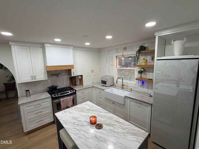 97 Hagwood Road, Zebulon, NC 27597