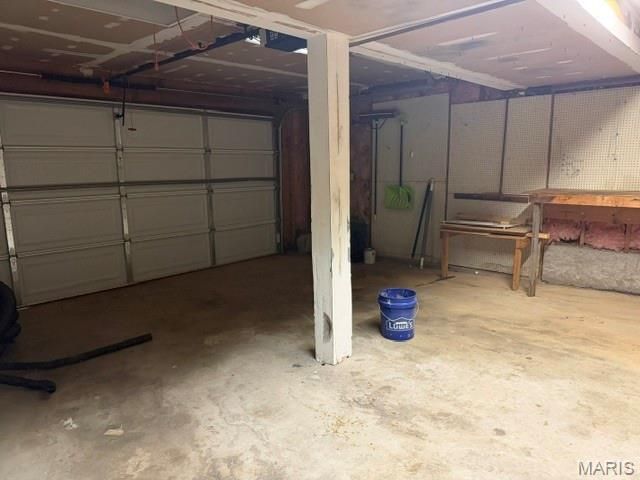 2246 Louie Drive, Arnold, MO 63010