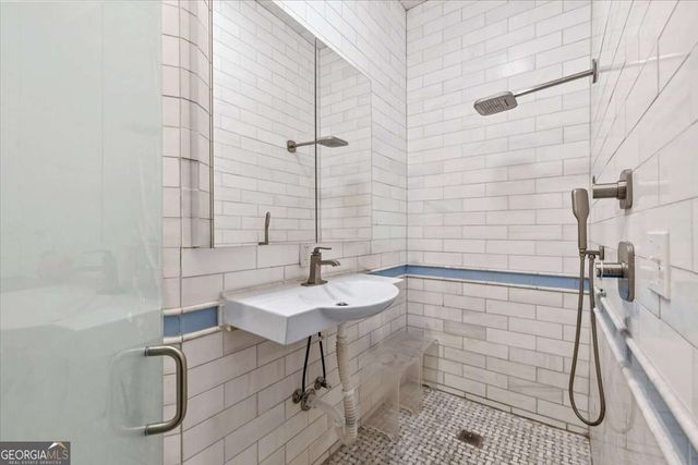120 W 37Th Street, Savannah, GA 31401