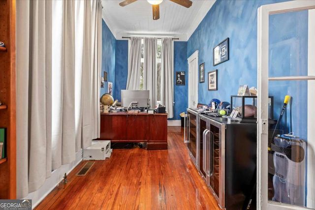120 W 37Th Street, Savannah, GA 31401