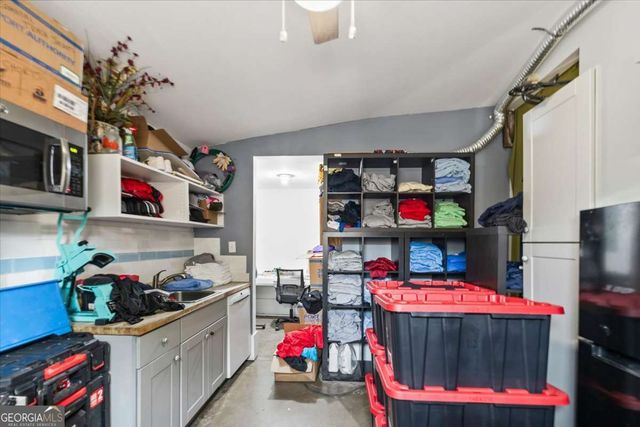 120 W 37Th Street, Savannah, GA 31401