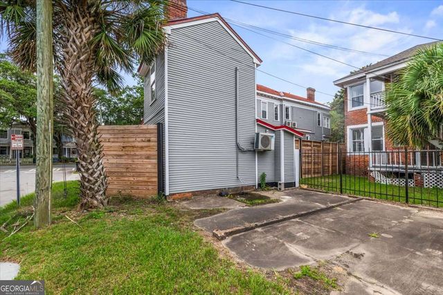 120 W 37Th Street, Savannah, GA 31401