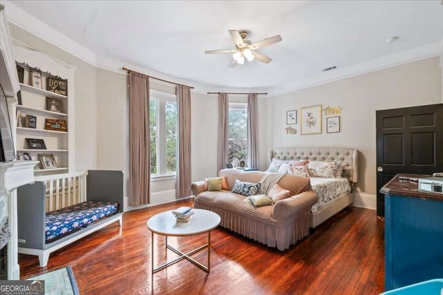 120 W 37Th Street, Savannah, GA 31401