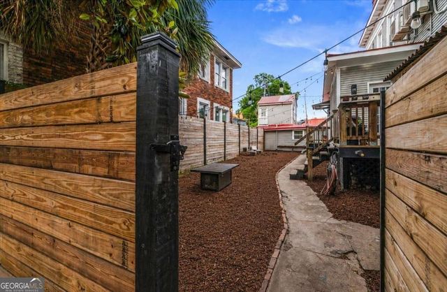 120 W 37Th Street, Savannah, GA 31401