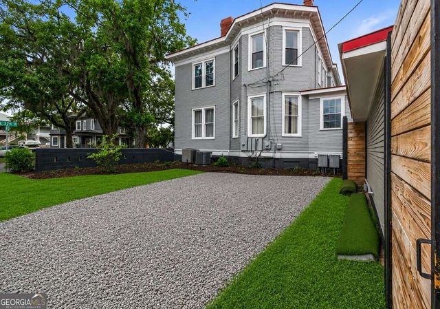 120 W 37Th Street, Savannah, GA 31401