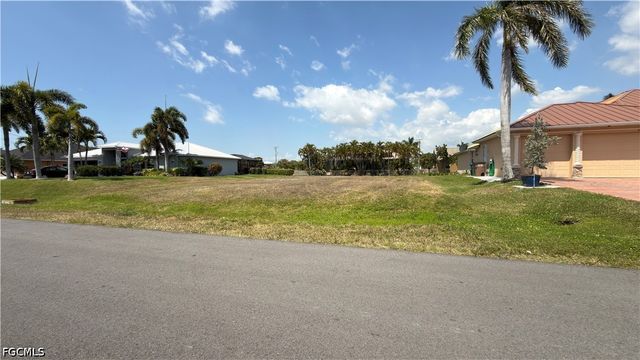 2507 SW 25th ST, Cape Coral, FL 33914